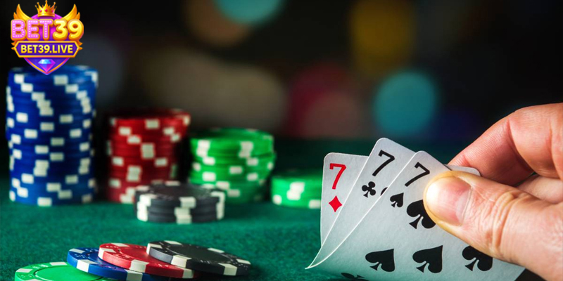 Nhiều loại thẻ bài đa dạng với kỹ năng độc đáo